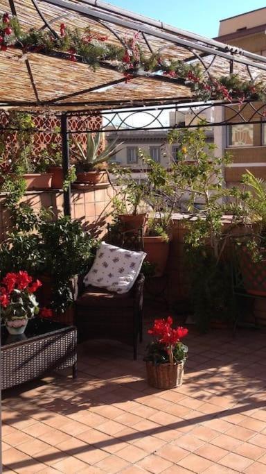 Amazing Roof In The Heart Of Naples! Lejlighed Eksteriør billede